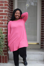 Load image into Gallery viewer, LONG SLEEVE SWING TUNIC WITH POCKETS - Bili&#39;s Bougie Boutique
