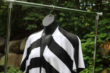 Load image into Gallery viewer, 3/4 Sleeve  black and white Stripe Kimono - Bili&#39;s Bougie Boutique
