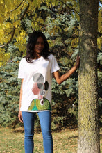 Load image into Gallery viewer, Queen Amina ankara t-shirt - Bili&#39;s Bougie Boutique
