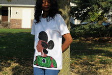 Load image into Gallery viewer, Queen Hauwa ankara t-shirt - Bili&#39;s Bougie Boutique
